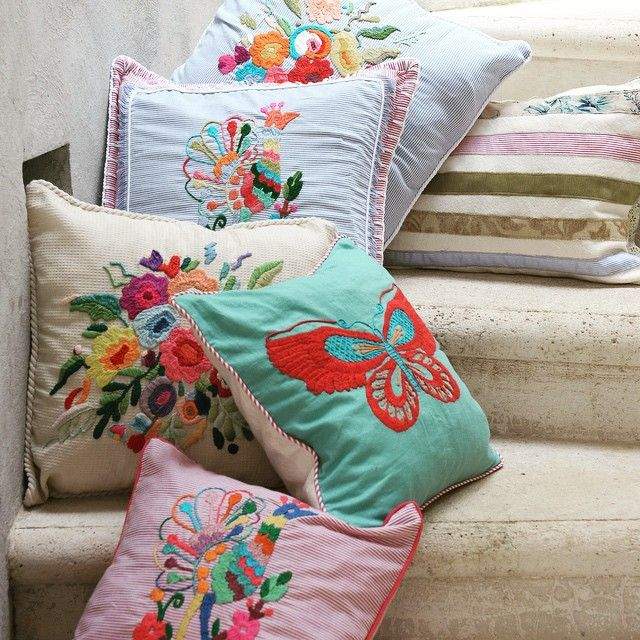 tulum pillows