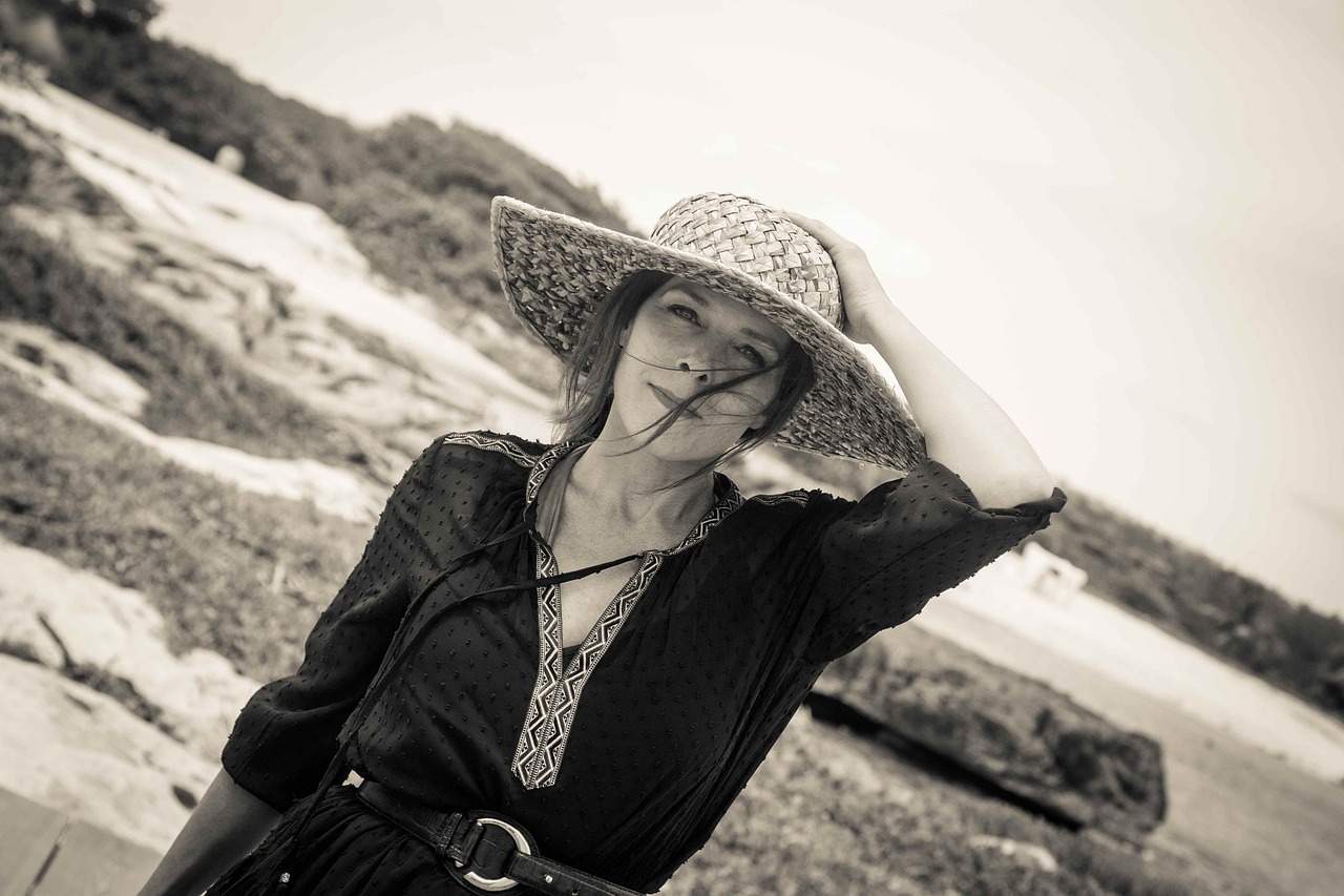 woman with straw hat, woman at the beach, vacations-2685292.jpg